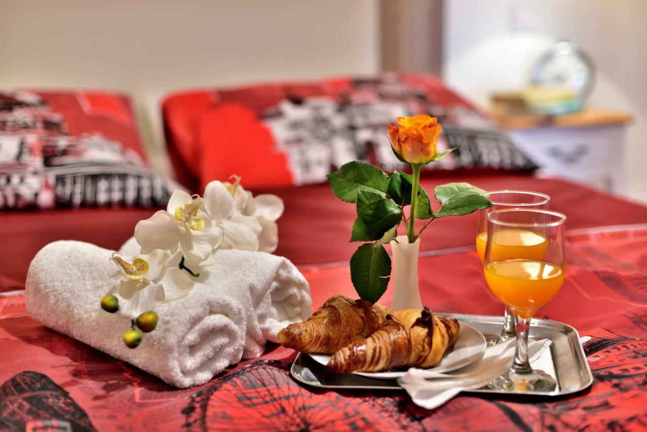 Apartmani Julija โวดีเซ ภายนอก รูปภาพ